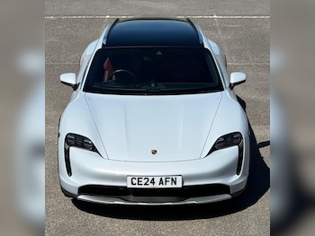 Used Porsche Taycan 2024 for sale - 78448852: Photo