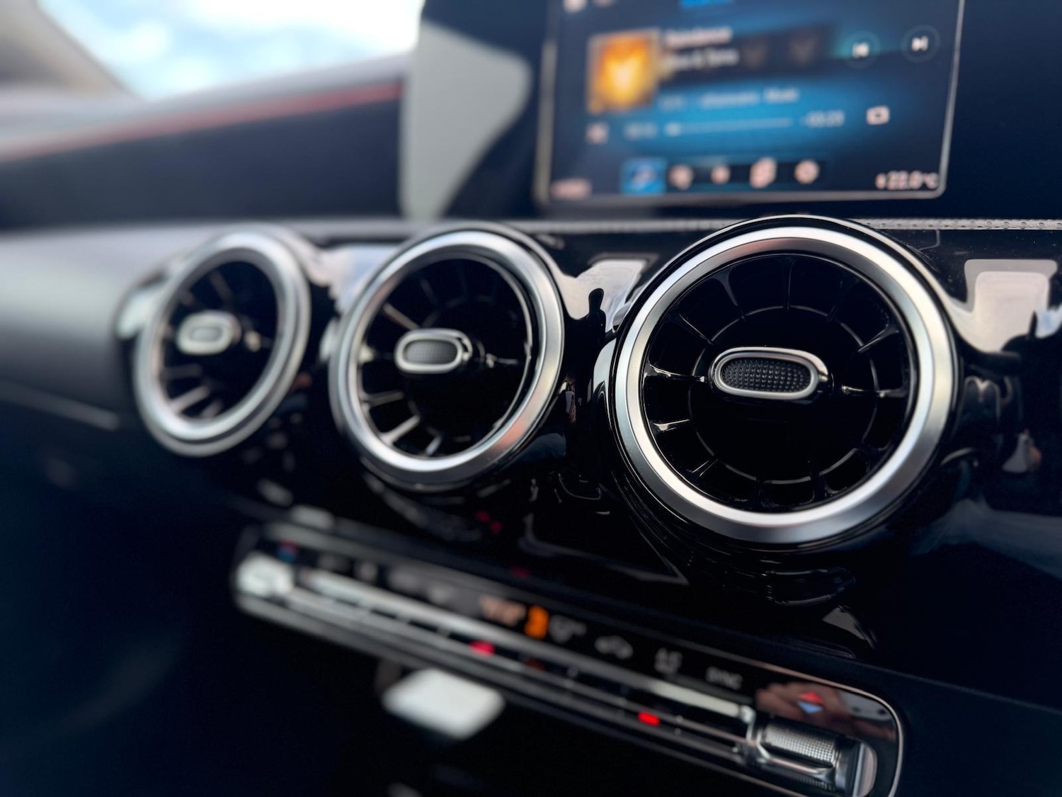 Used Mercedes-Benz A-Class for sale - 77266675: Photo 53