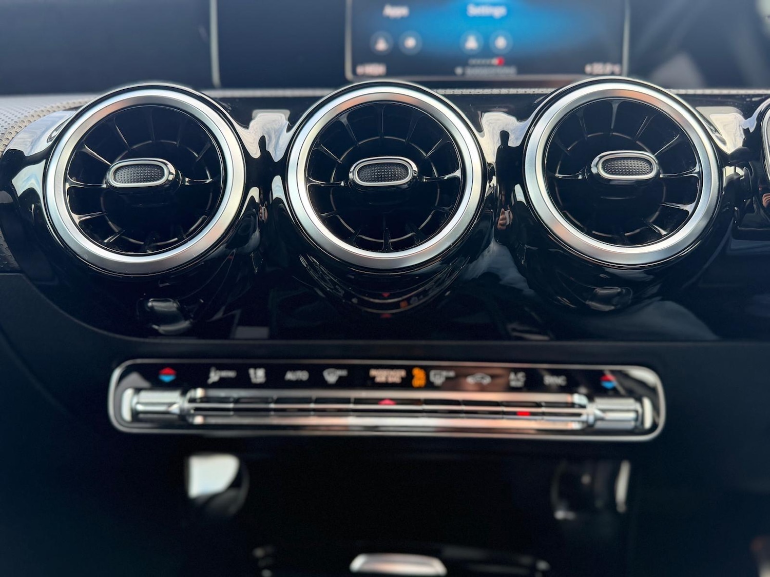 Used Mercedes-Benz A-Class for sale - 77266675: Photo 59