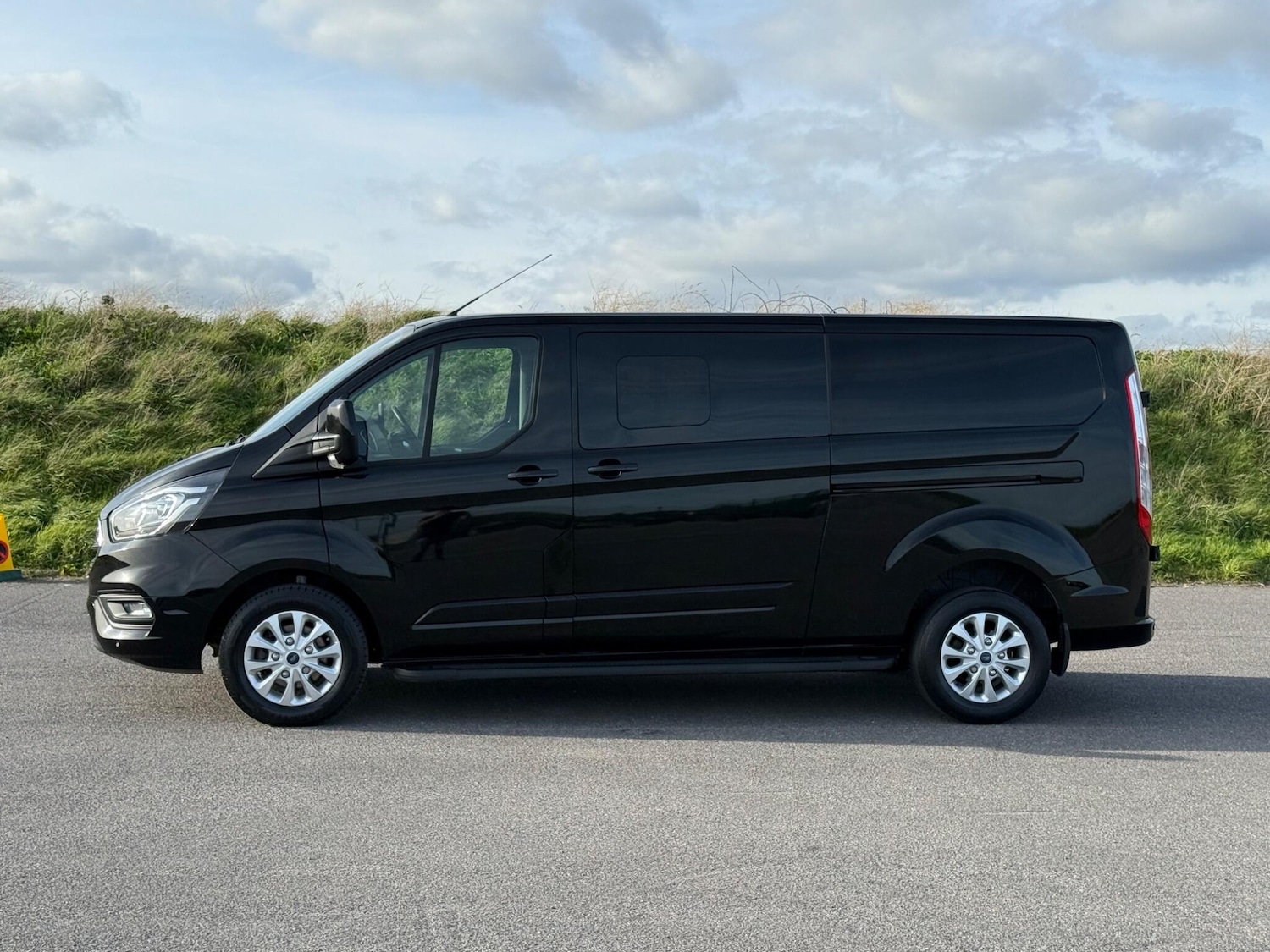 Used Ford Transit Custom 2022 for sale - 76992808: Photo 76