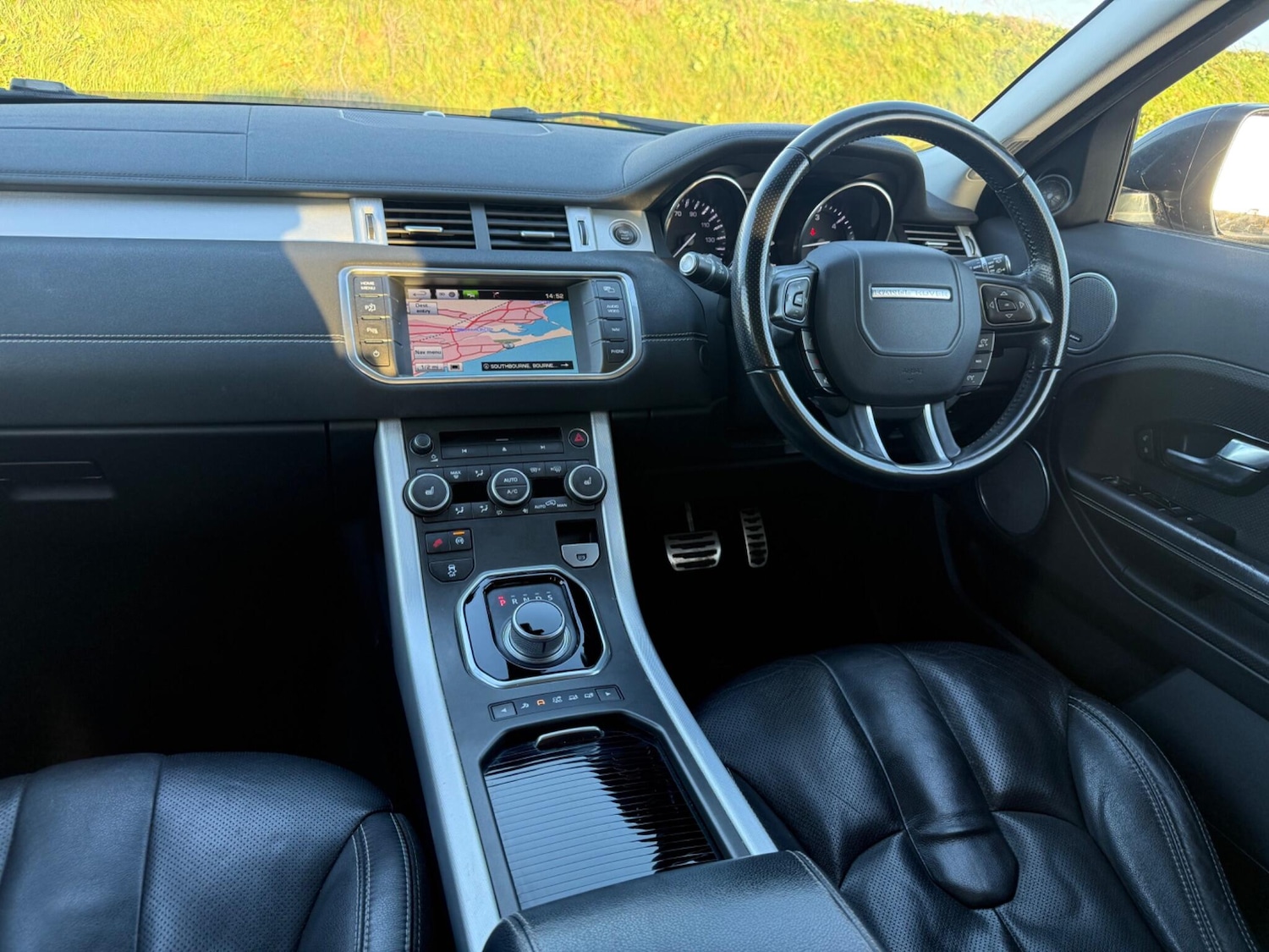 Used Land Rover Range Rover Evoque 2015 for sale - 76913681: Photo 11