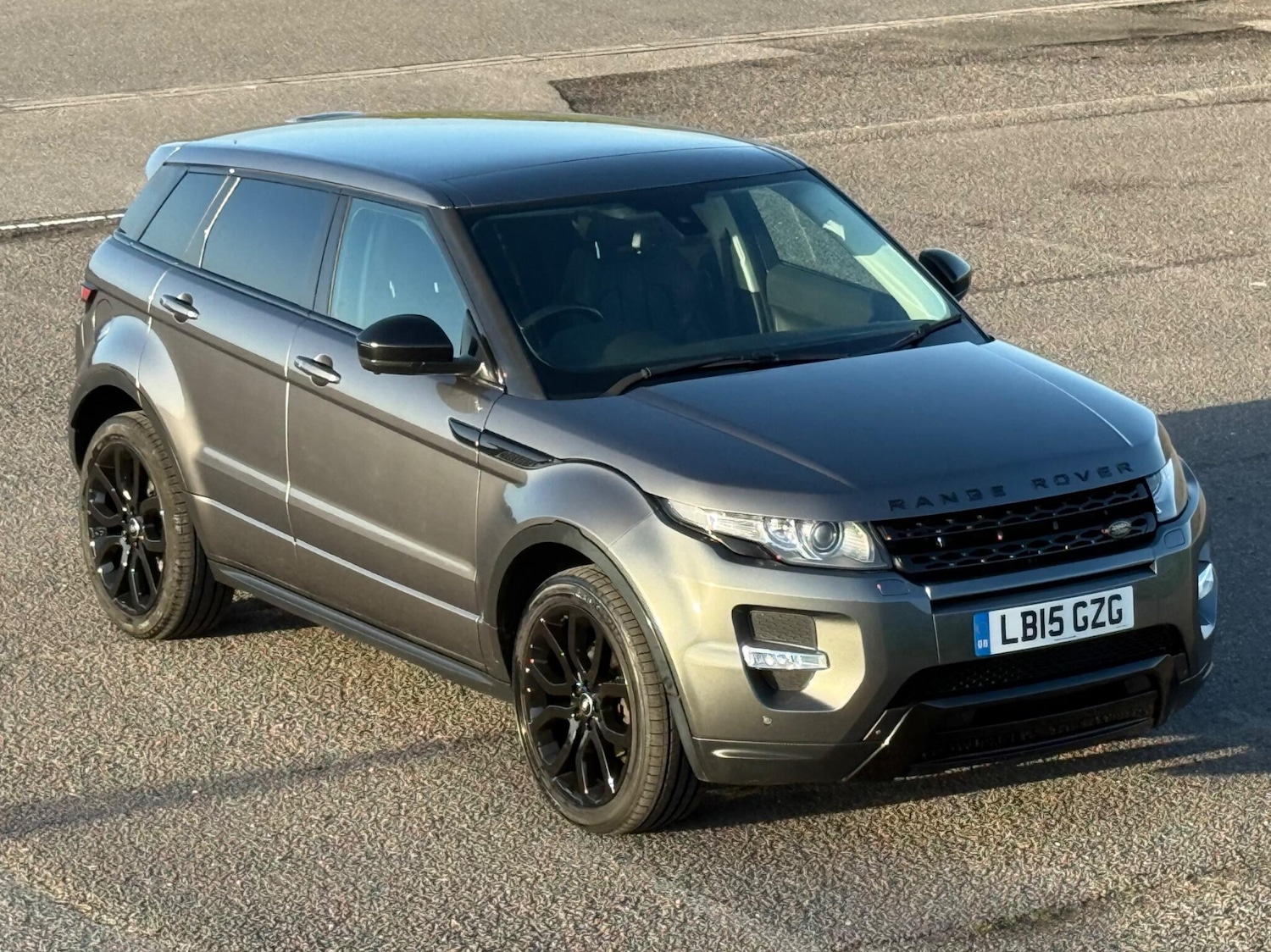 Used Land Rover Range Rover Evoque 2015 for sale - 76913681: Photo 2
