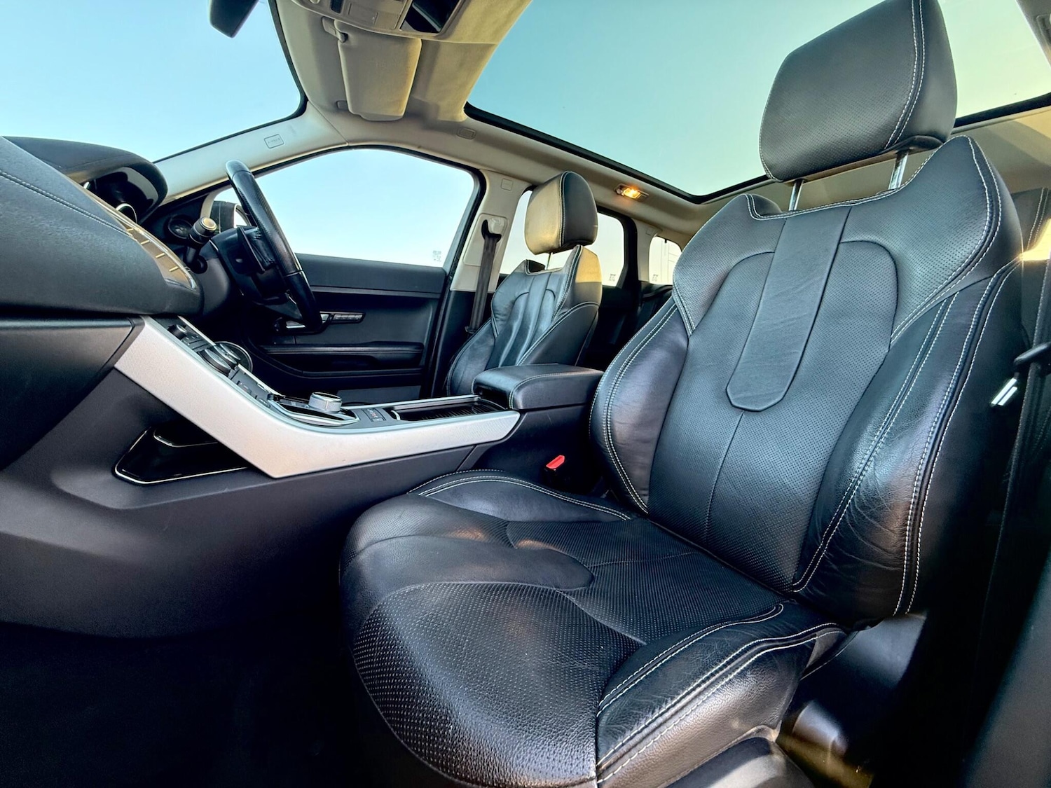 Used Land Rover Range Rover Evoque 2015 for sale - 76913681: Photo 8