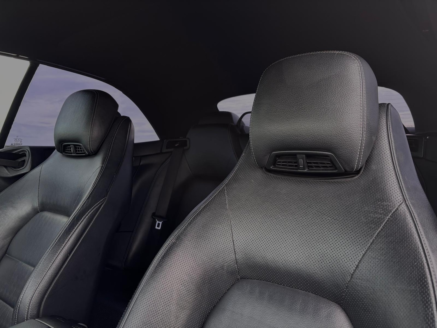 Used Mercedes-Benz E Class 2013 for sale - 76550513: Photo 35