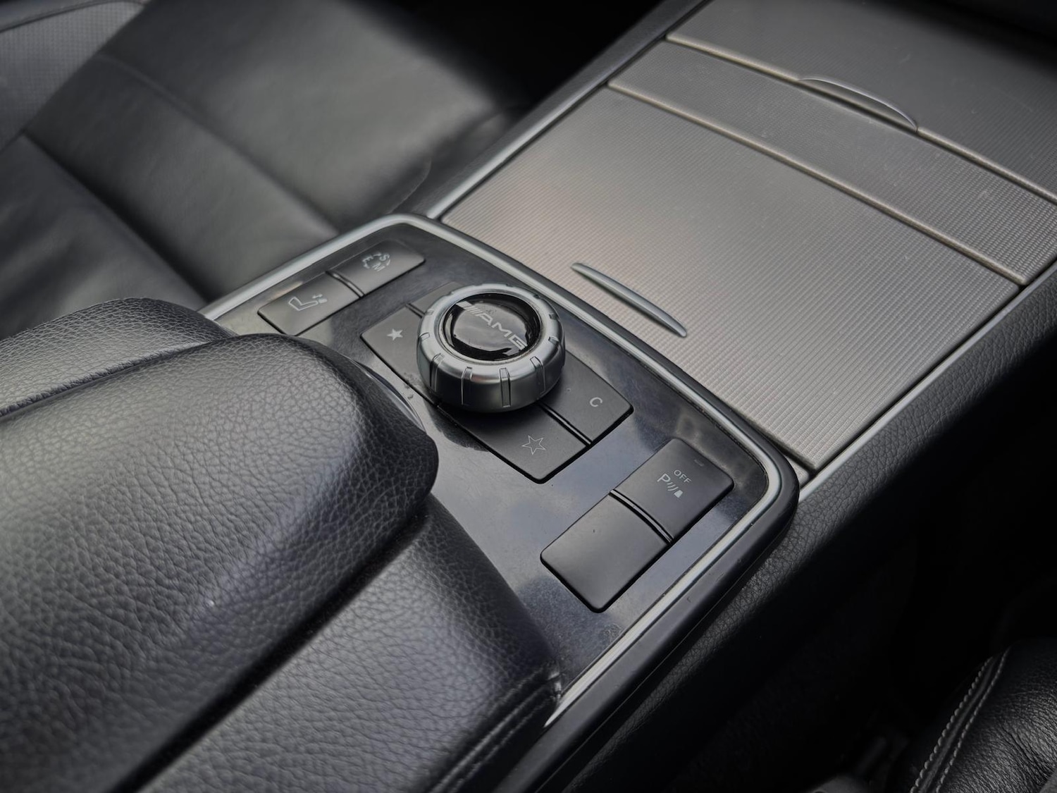 Used Mercedes-Benz E Class 2013 for sale - 76550513: Photo 44