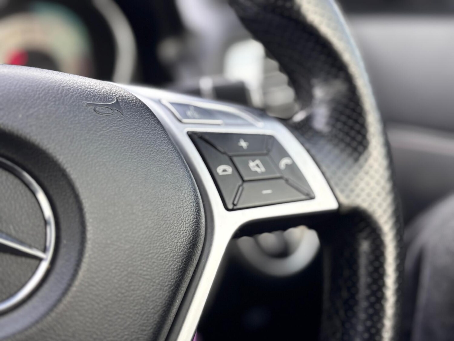 Used Mercedes-Benz E Class 2013 for sale - 76550513: Photo 50