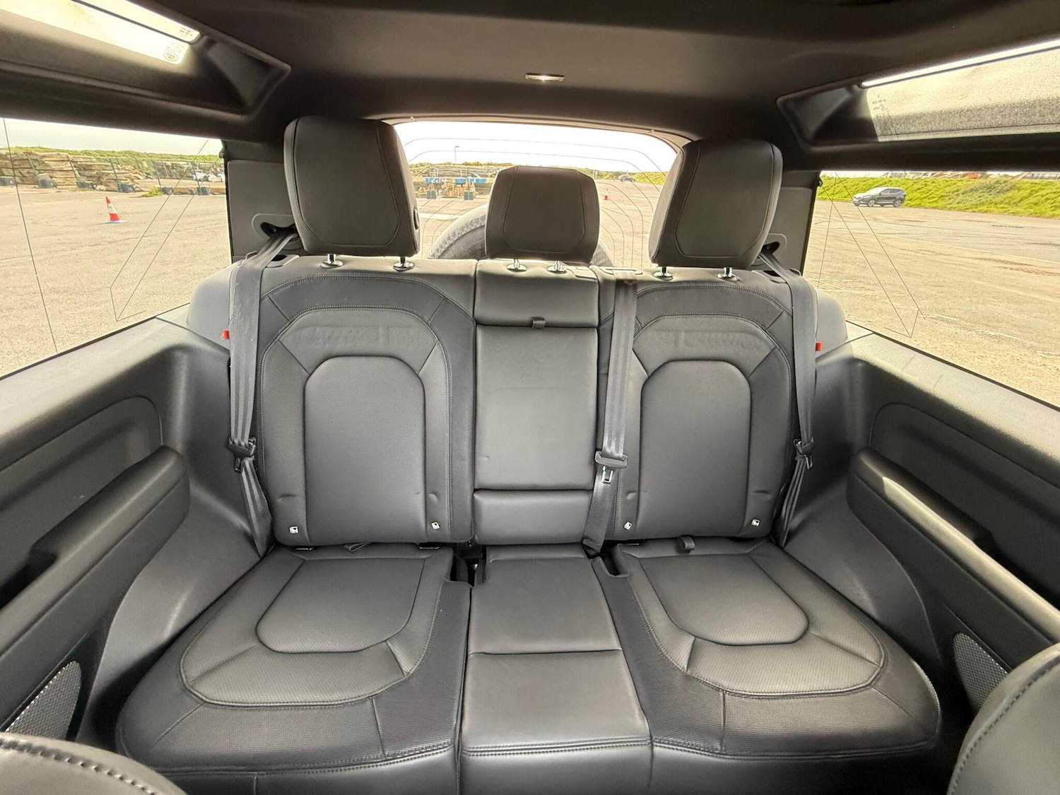 Used Land Rover Defender 2023 for sale - 78205445: Photo 19