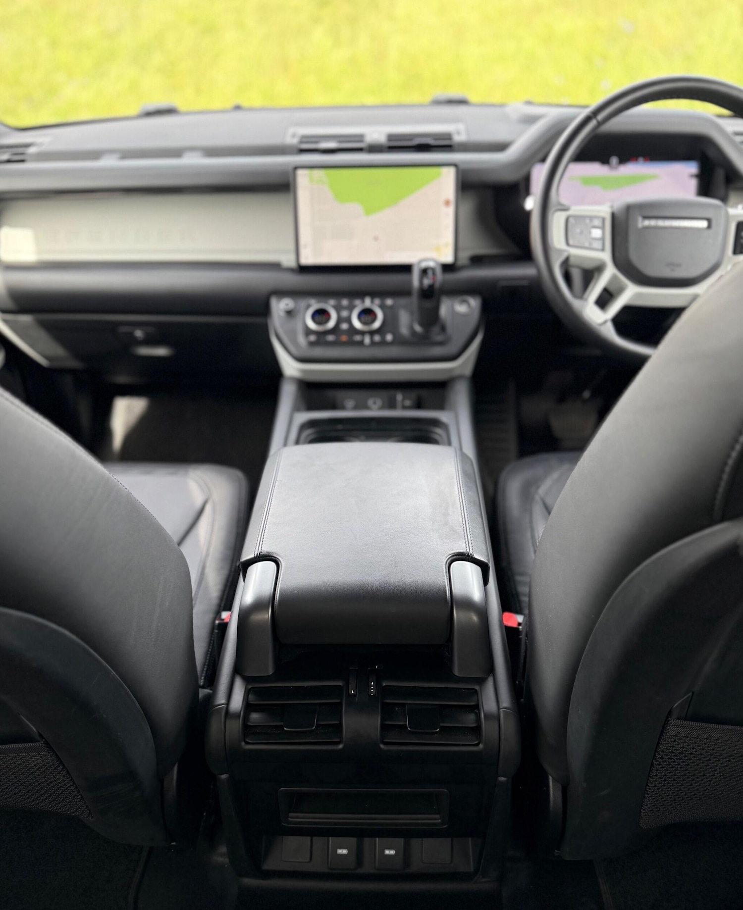 Used Land Rover Defender 2023 for sale - 78205445: Photo 23