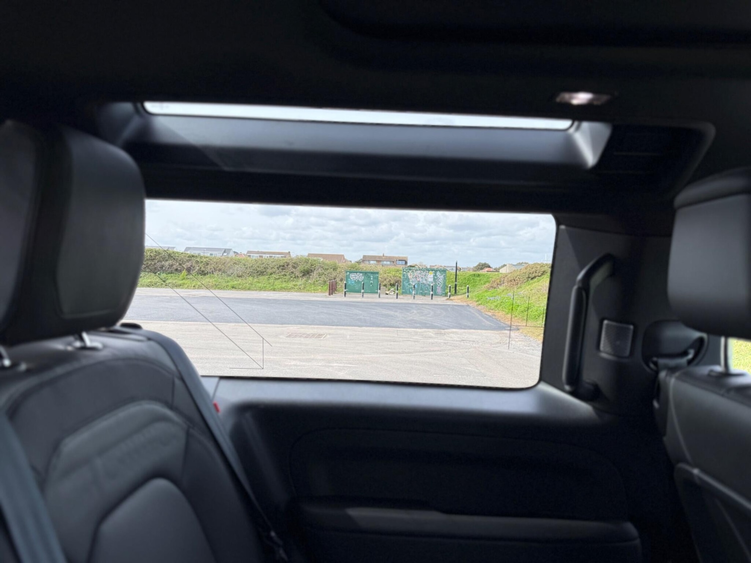 Used Land Rover Defender 2023 for sale - 78205445: Photo 28