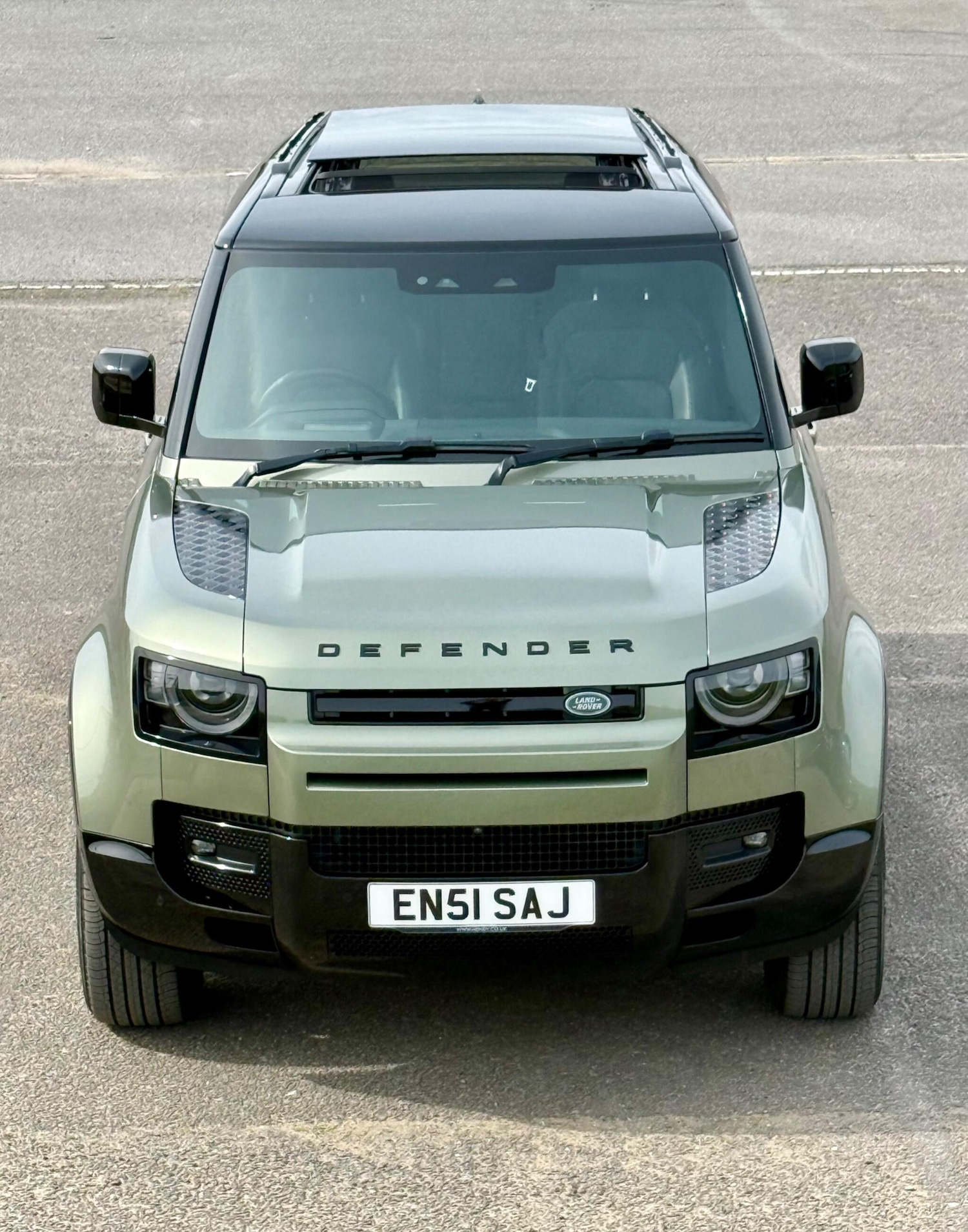 Used Land Rover Defender 2023 for sale - 78205445: Photo 5