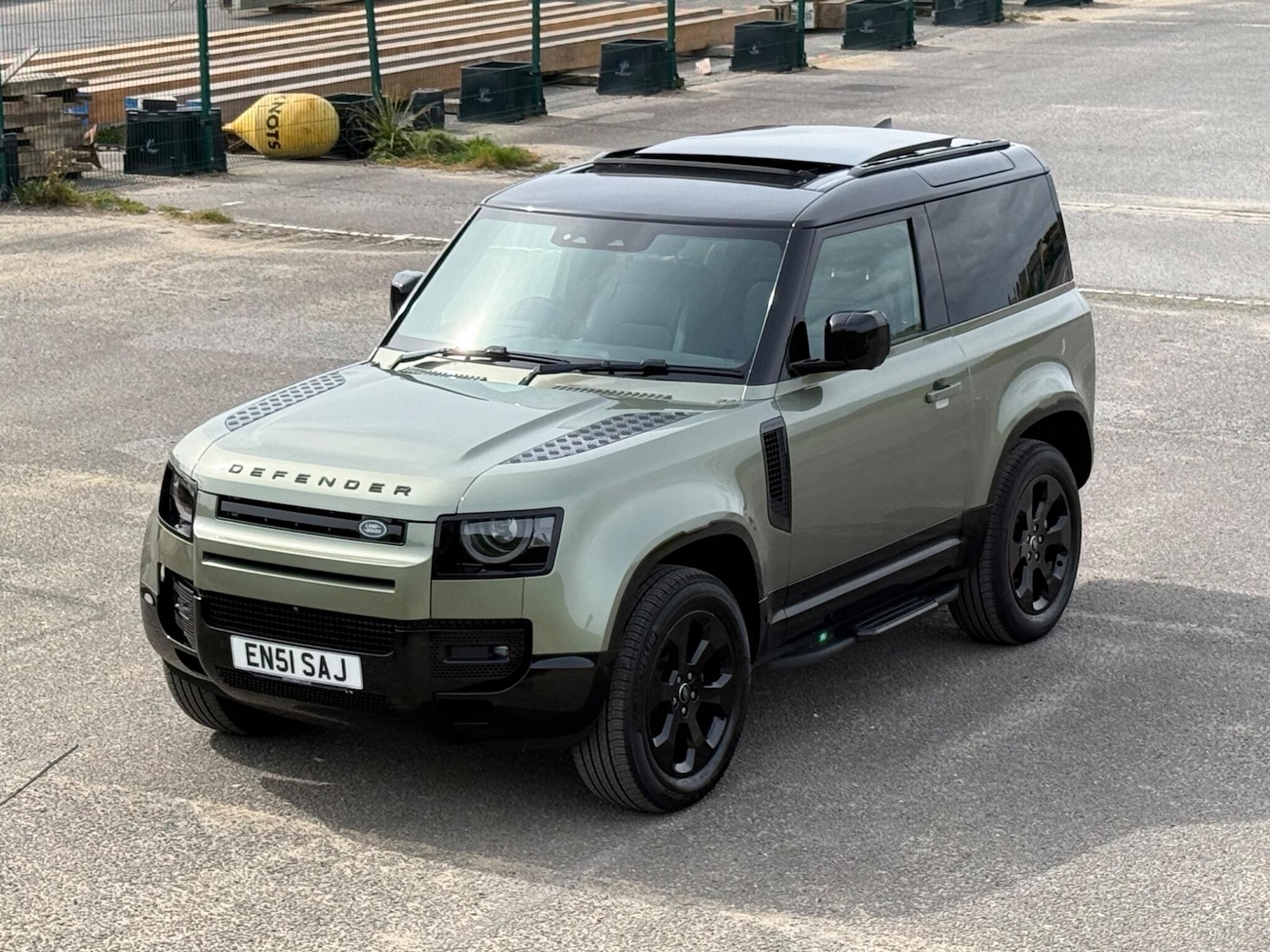 Used Land Rover Defender 2023 for sale - 78205445: Photo 66