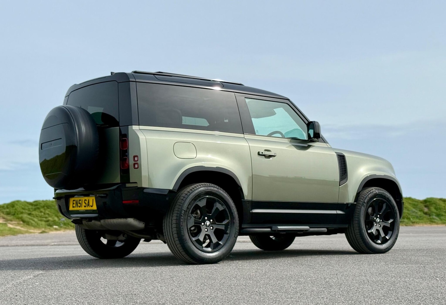 Used Land Rover Defender 2023 for sale - 78205445: Photo 68