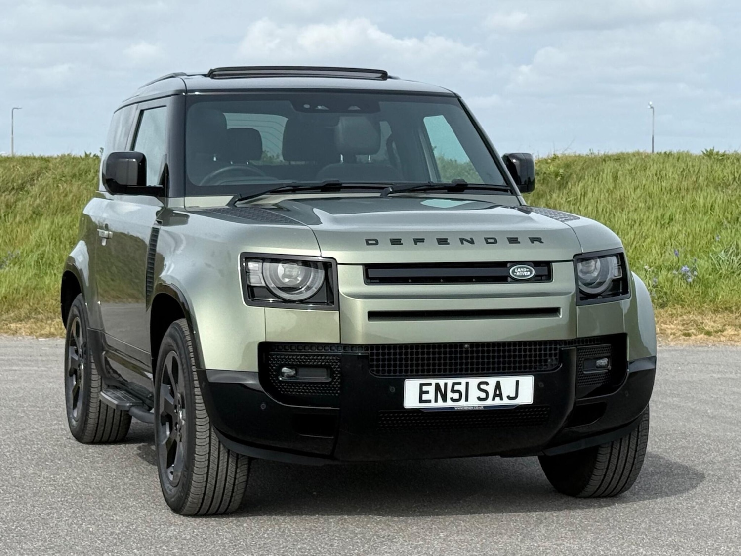 Used Land Rover Defender 2023 for sale - 78205445: Photo 73