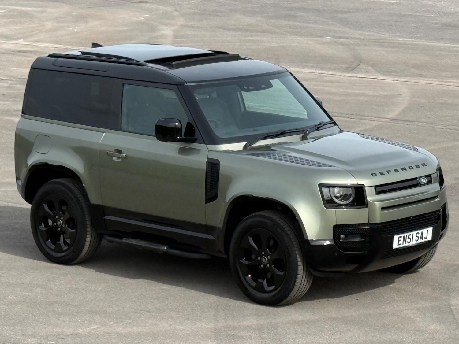 Used Land Rover Defender 2023 for sale - 78205445: Photo 76