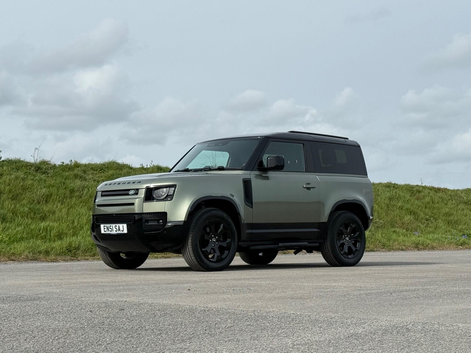 Used Land Rover Defender 2023 for sale - 78205445: Photo 79