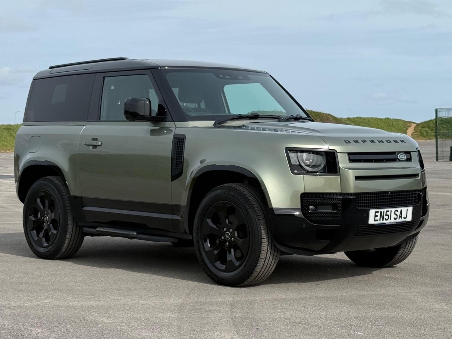 Used Land Rover Defender 2023 for sale - 78205445: Photo 92