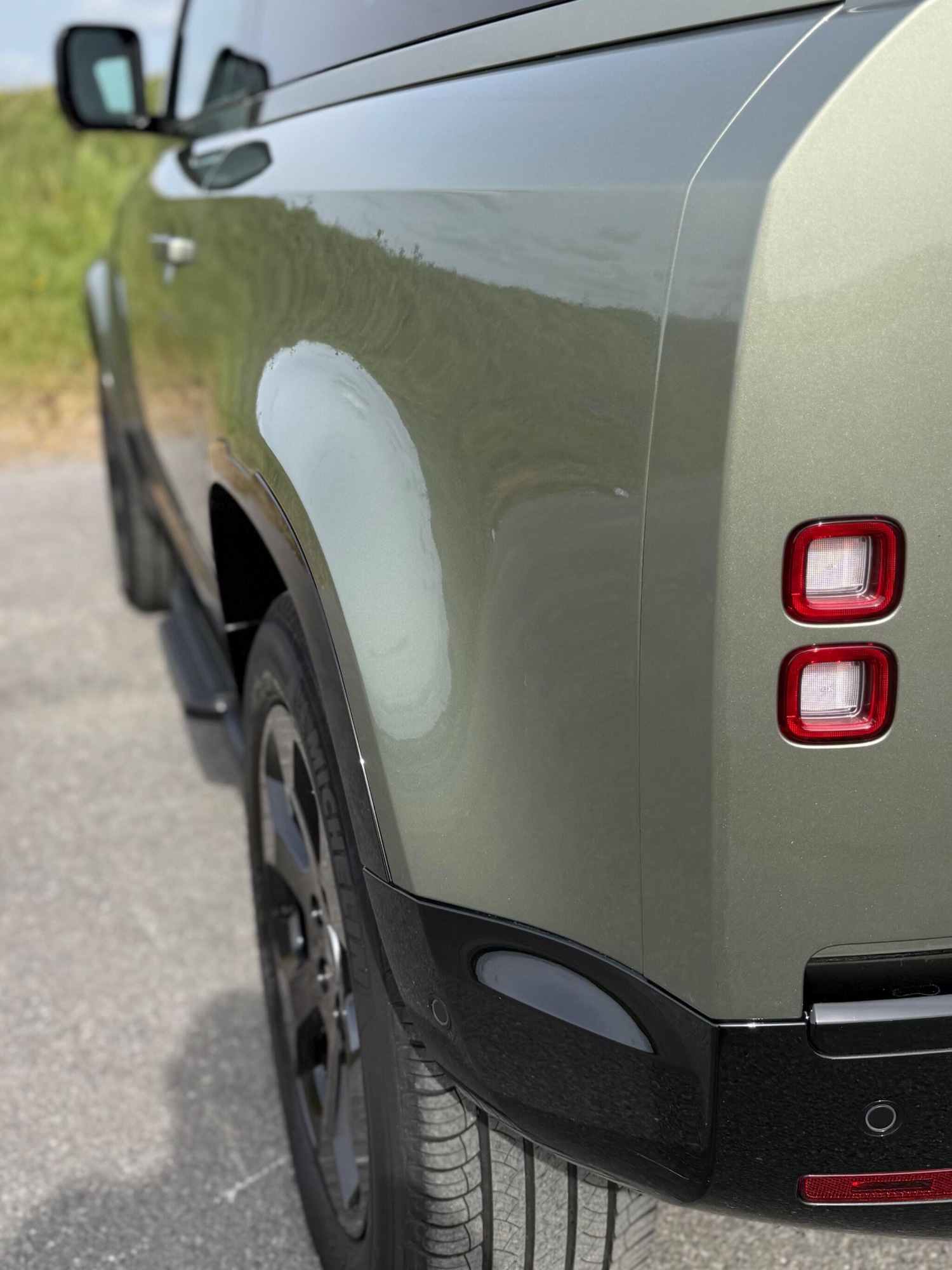 Used Land Rover Defender 2023 for sale - 78205445: Photo 95