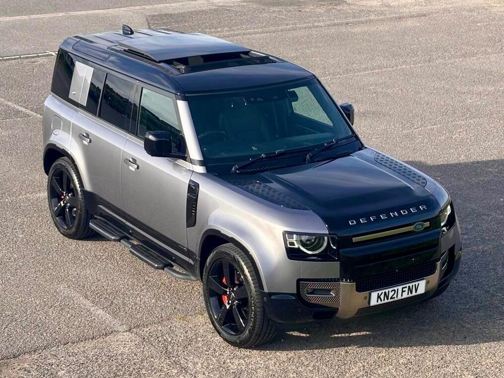 Used Land Rover Defender 2021 for sale - 76200728: Photo 4