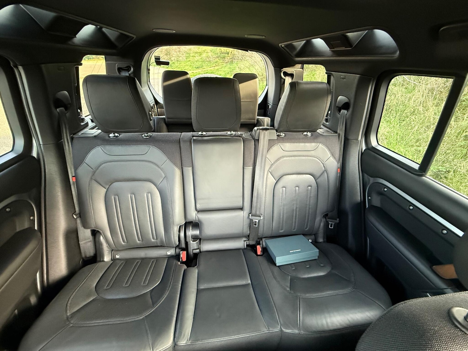 Used Land Rover Defender 2021 for sale - 76200728: Photo 56