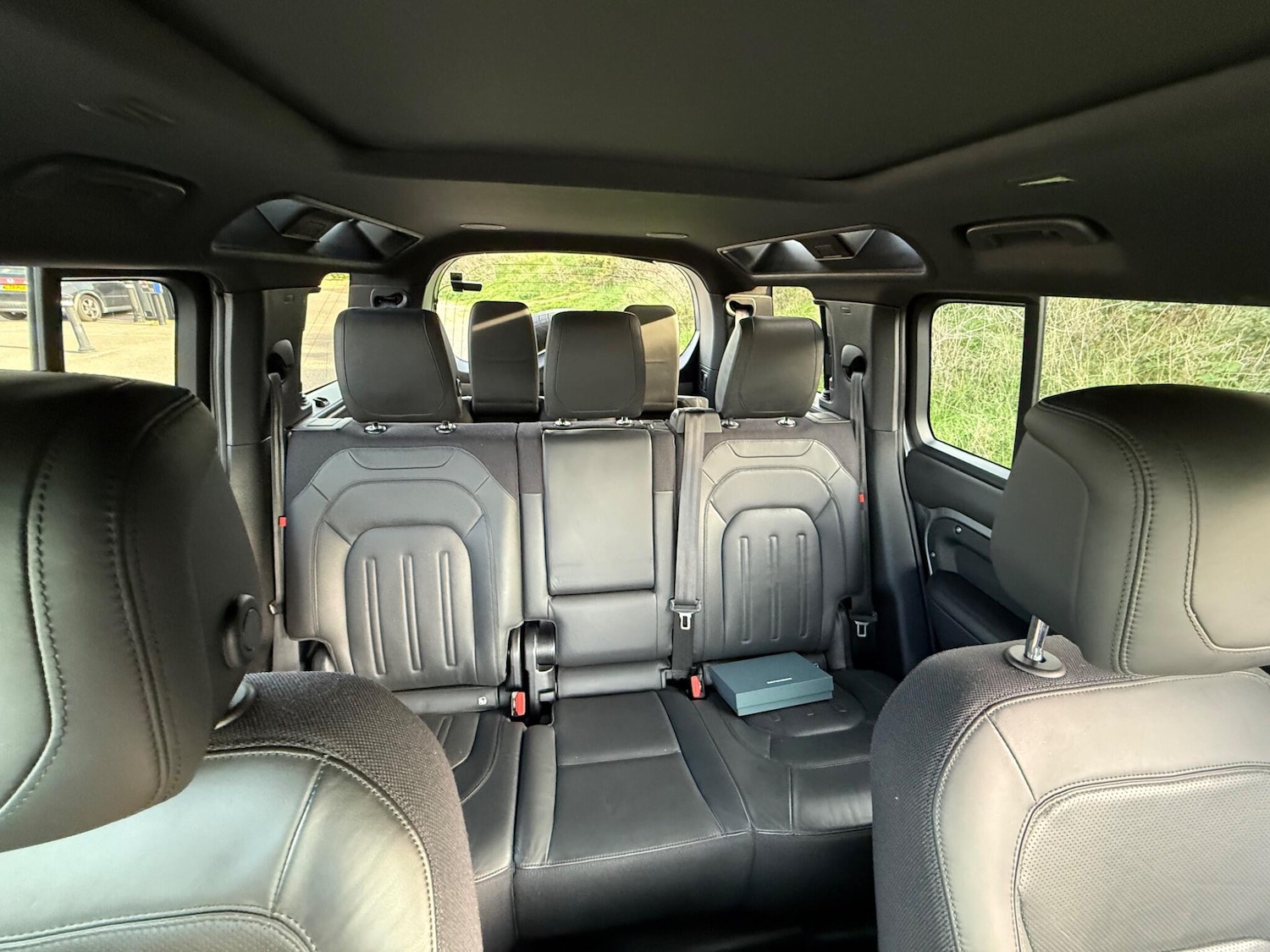 Used Land Rover Defender 2021 for sale - 76200728: Photo 57