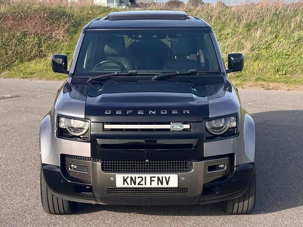 Used Land Rover Defender 2021 for sale - 76200728: Photo 8
