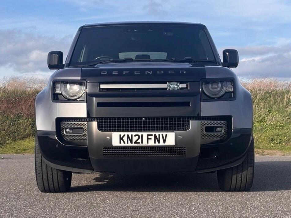 Used Land Rover Defender 2021 for sale - 76200728: Photo 96