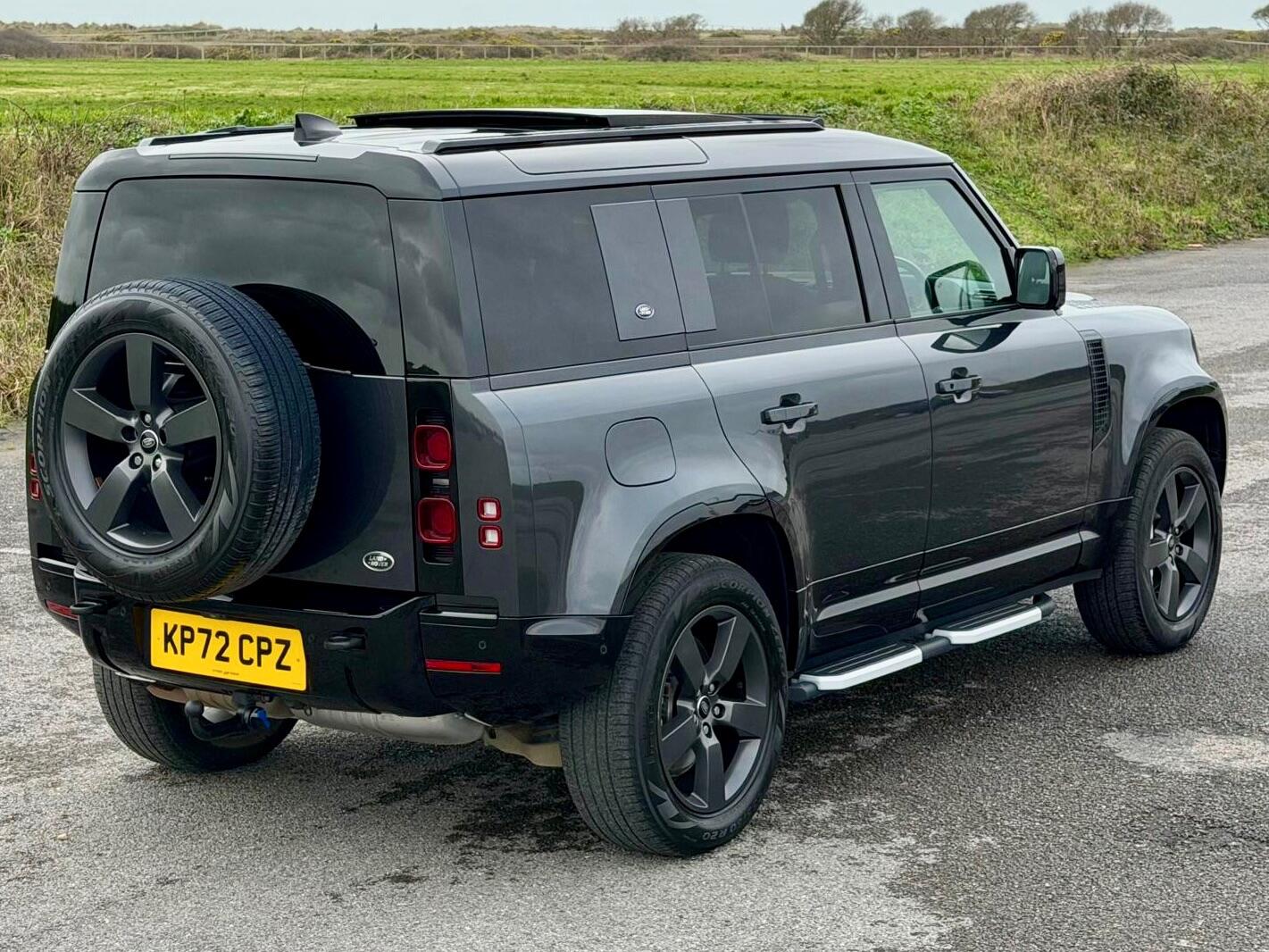 Used Land Rover Defender 2022 for sale - 77646867: Photo 38