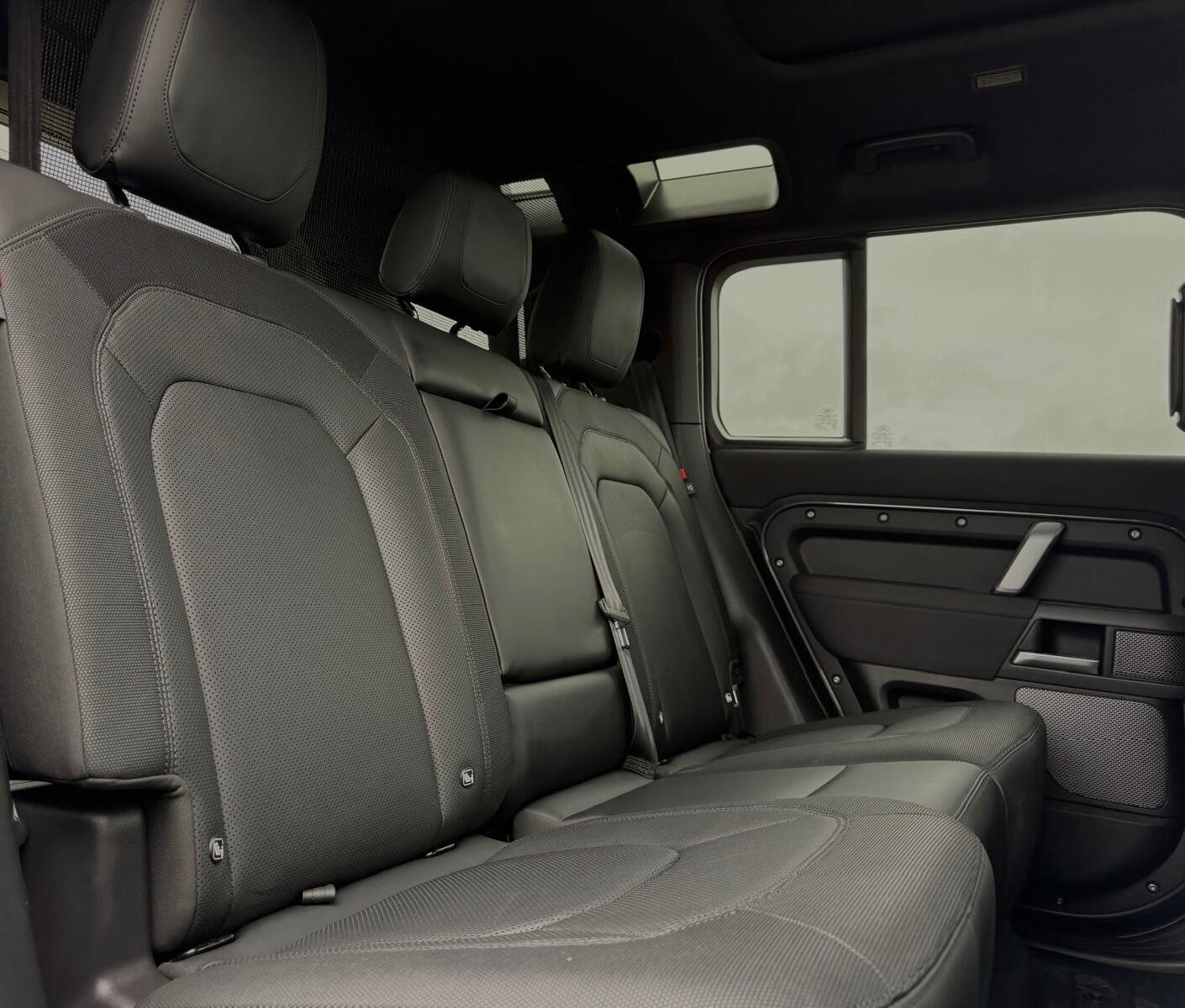 Used Land Rover Defender 2022 for sale - 77646867: Photo 47