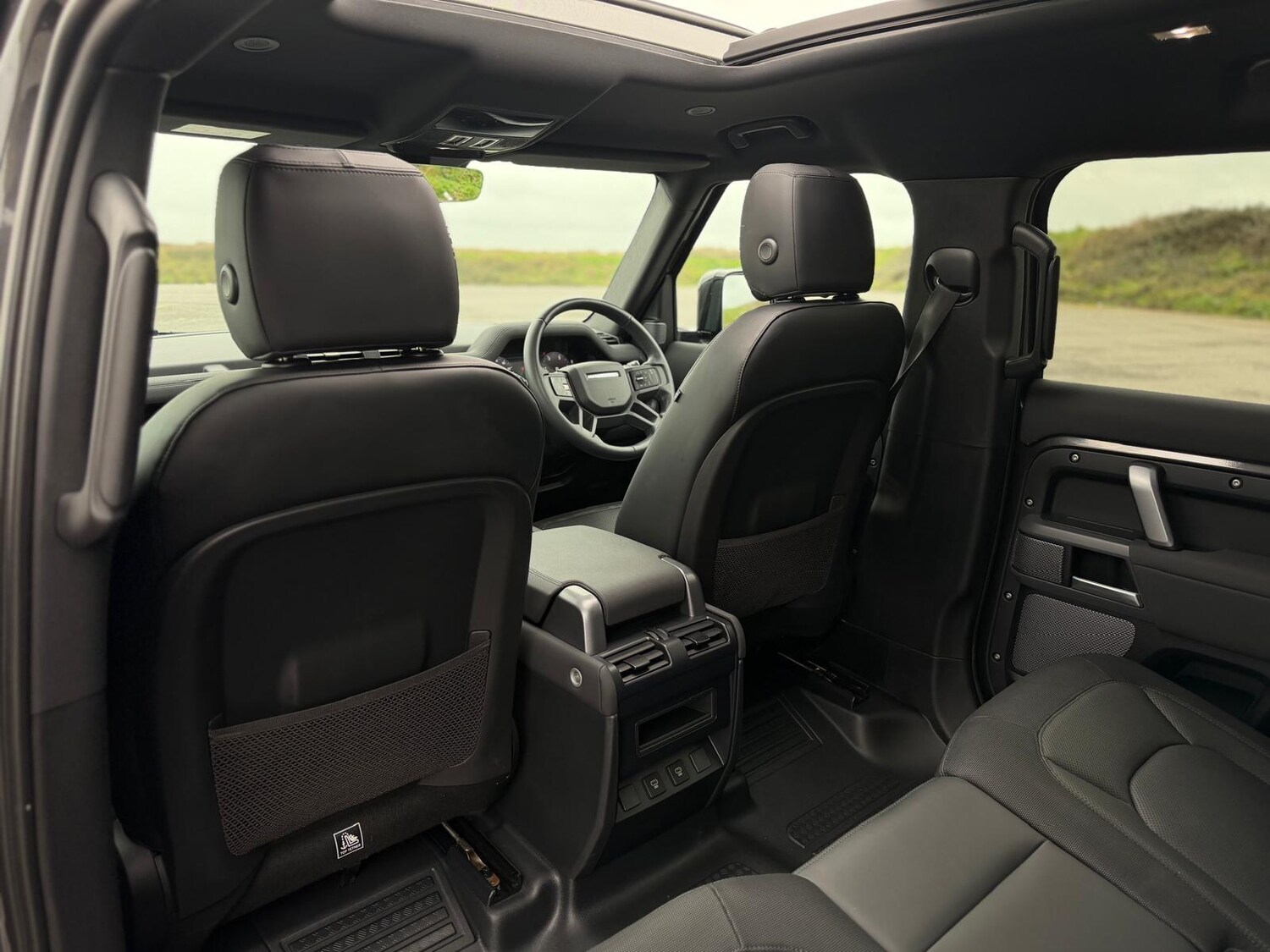 Used Land Rover Defender 2022 for sale - 77646867: Photo 55