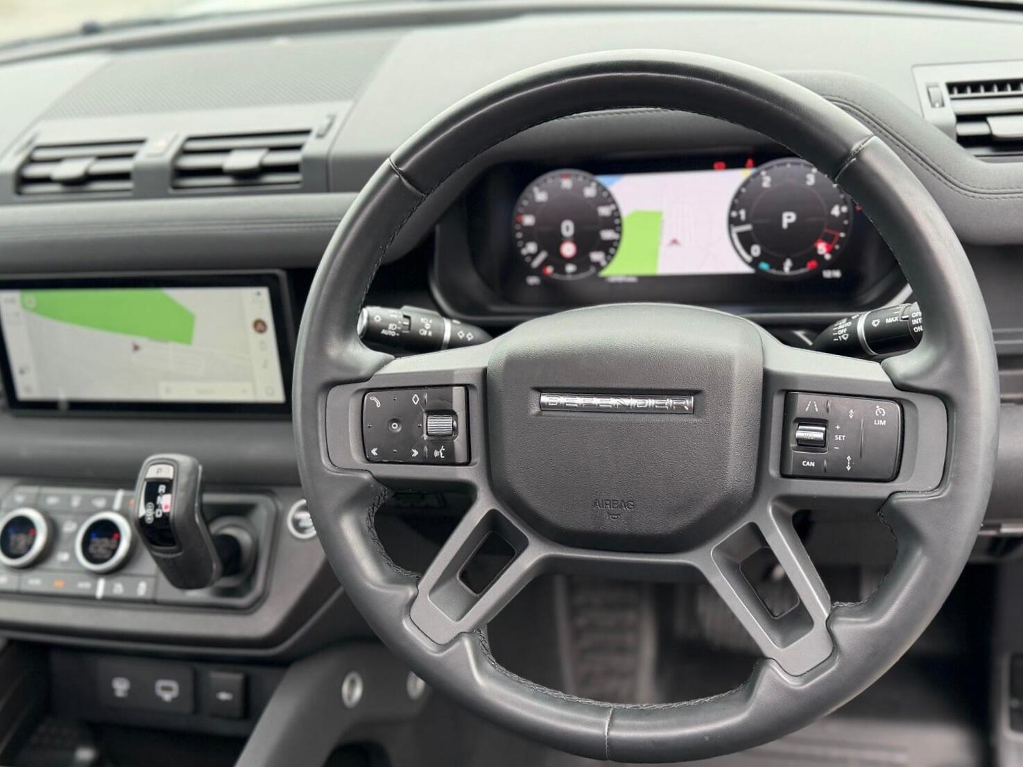 Used Land Rover Defender 2022 for sale - 77646867: Photo 69