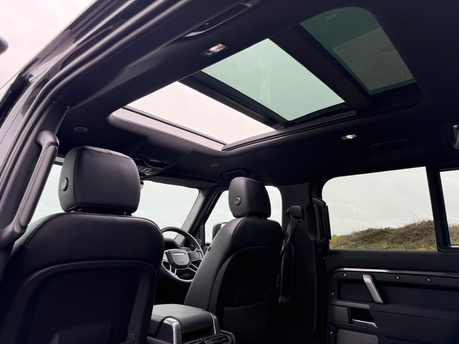 Used Land Rover Defender 2022 for sale - 77646867: Photo 70