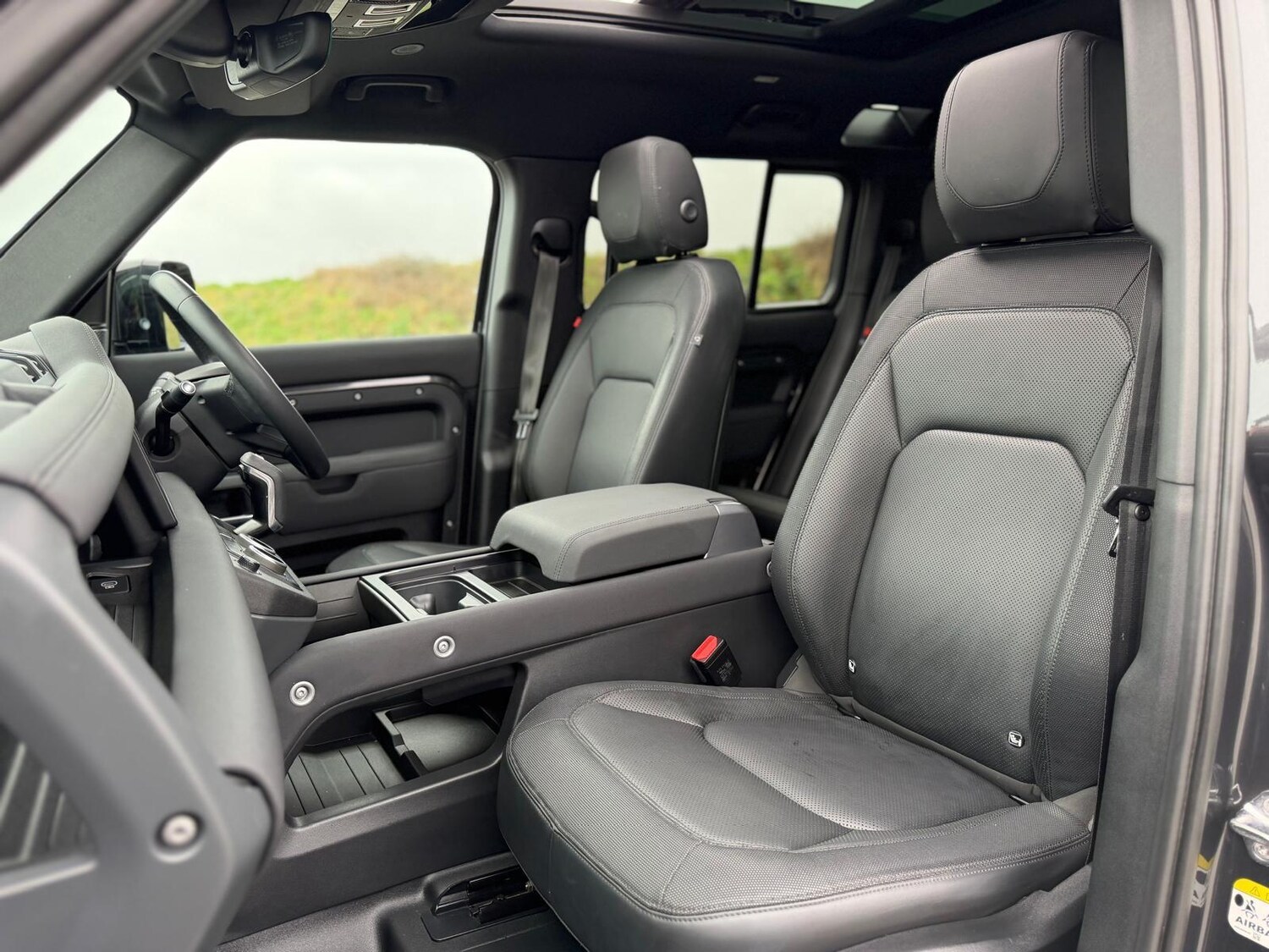 Used Land Rover Defender 2022 for sale - 77646867: Photo 72