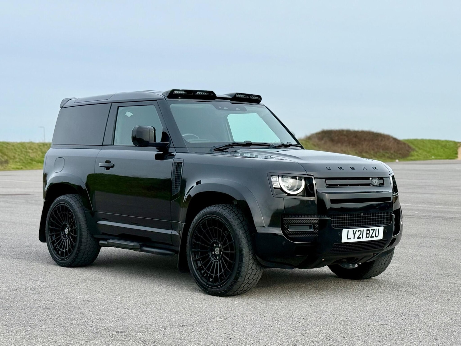 Used Land Rover Defender 90 2021 for sale - 77586276: Photo 24