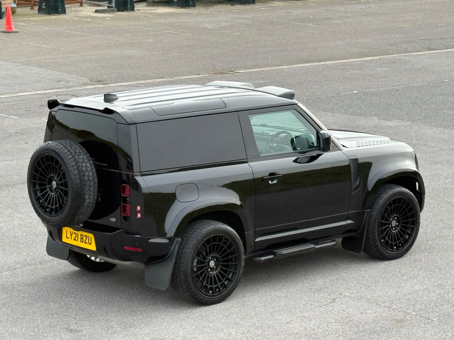 Used Land Rover Defender 90 2021 for sale - 77586276: Photo 38