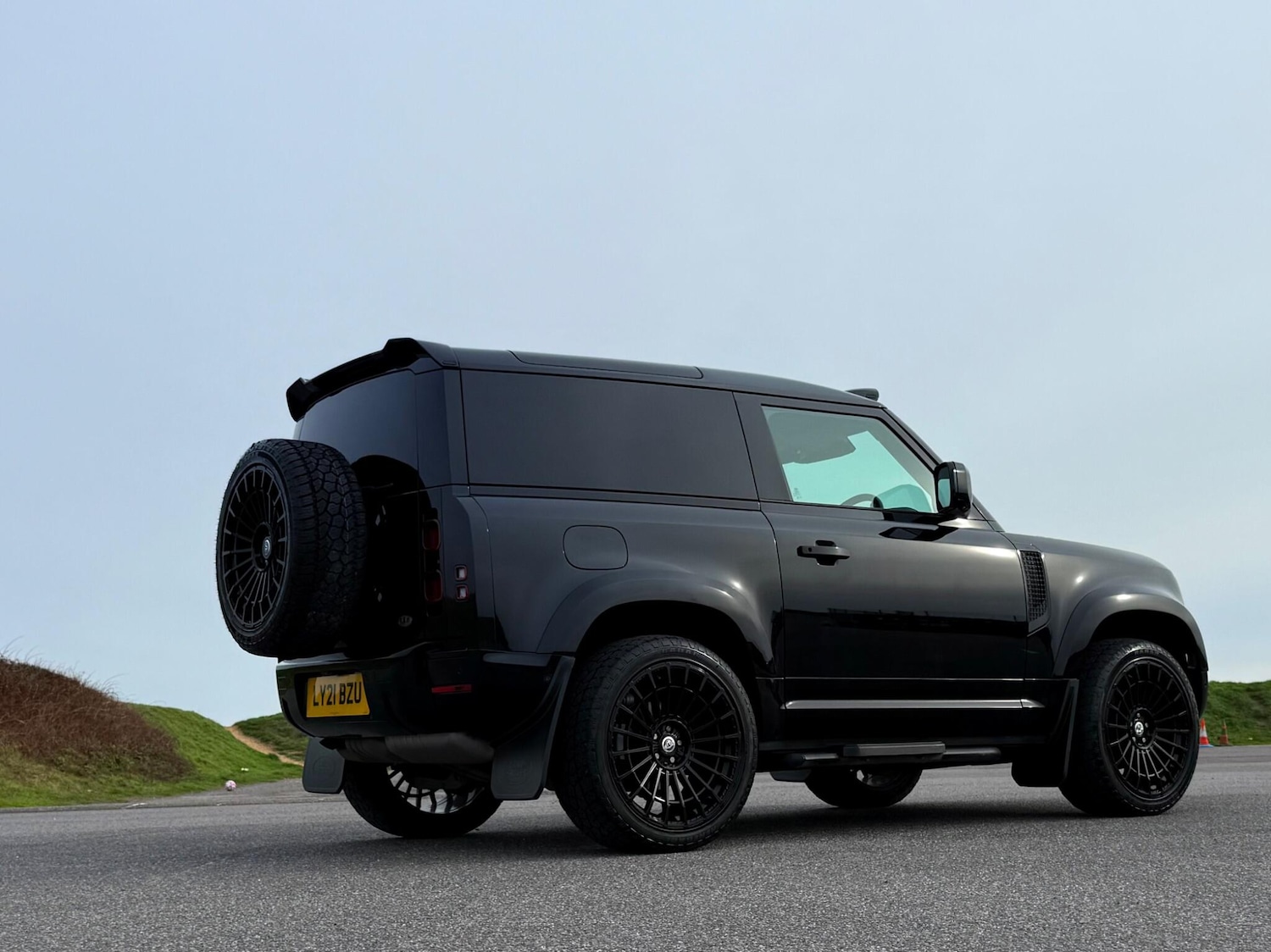 Used Land Rover Defender 90 2021 for sale - 77586276: Photo 53