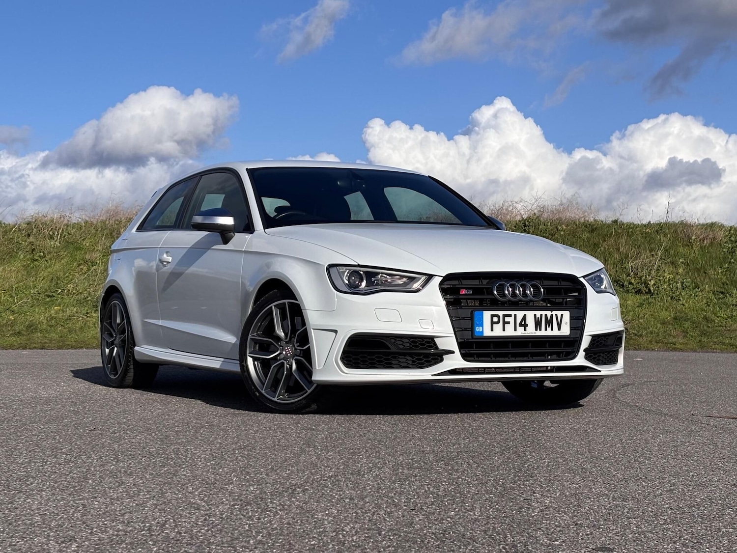 Used Audi S3 2014 for sale - 76446790: Photo 1