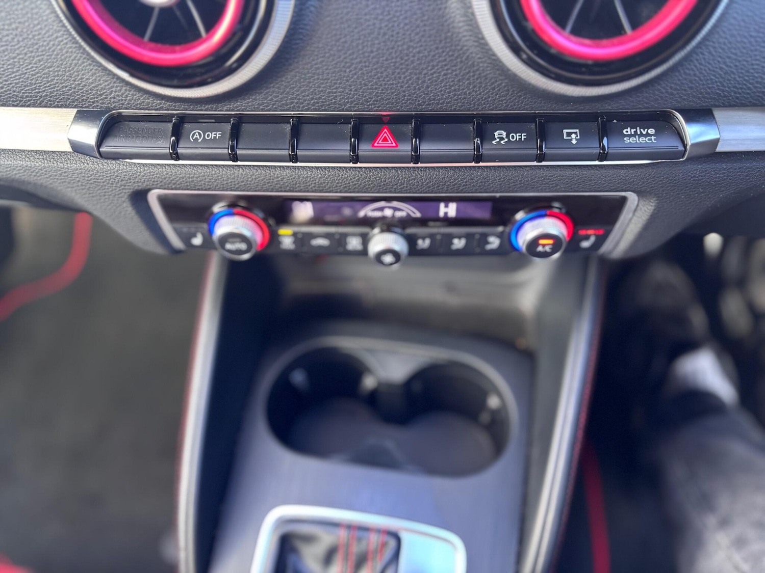 Used Audi S3 2014 for sale - 76446790: Photo 17