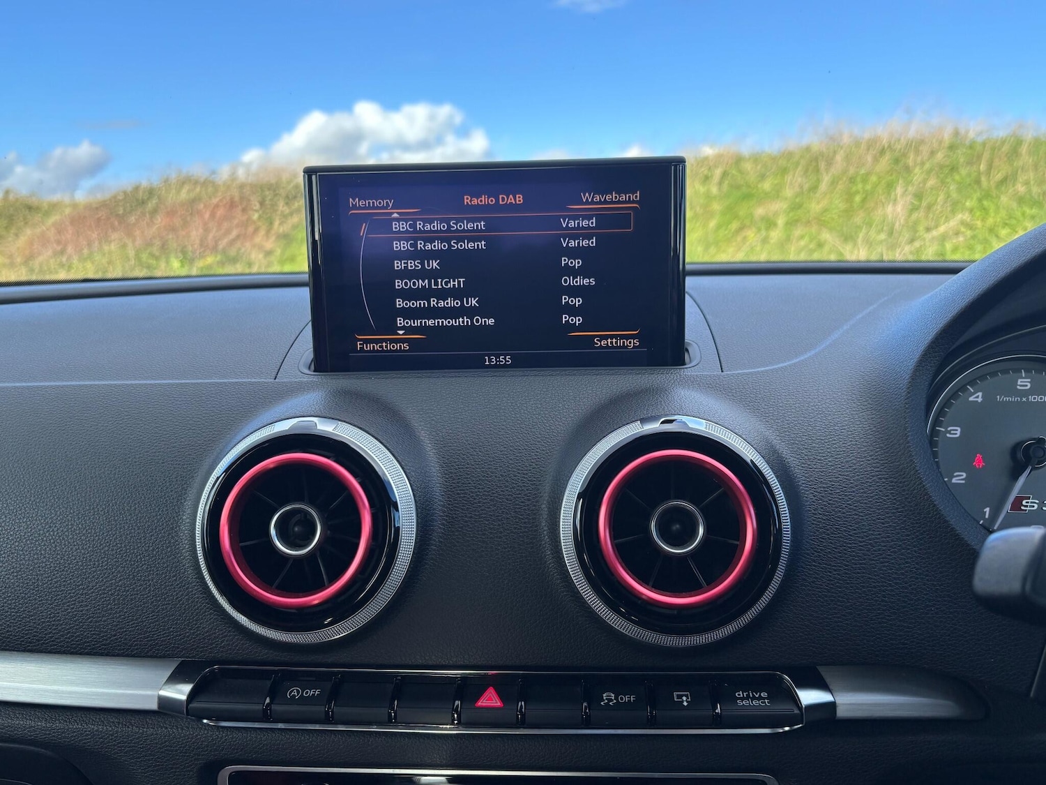 Used Audi S3 2014 for sale - 76446790: Photo 50