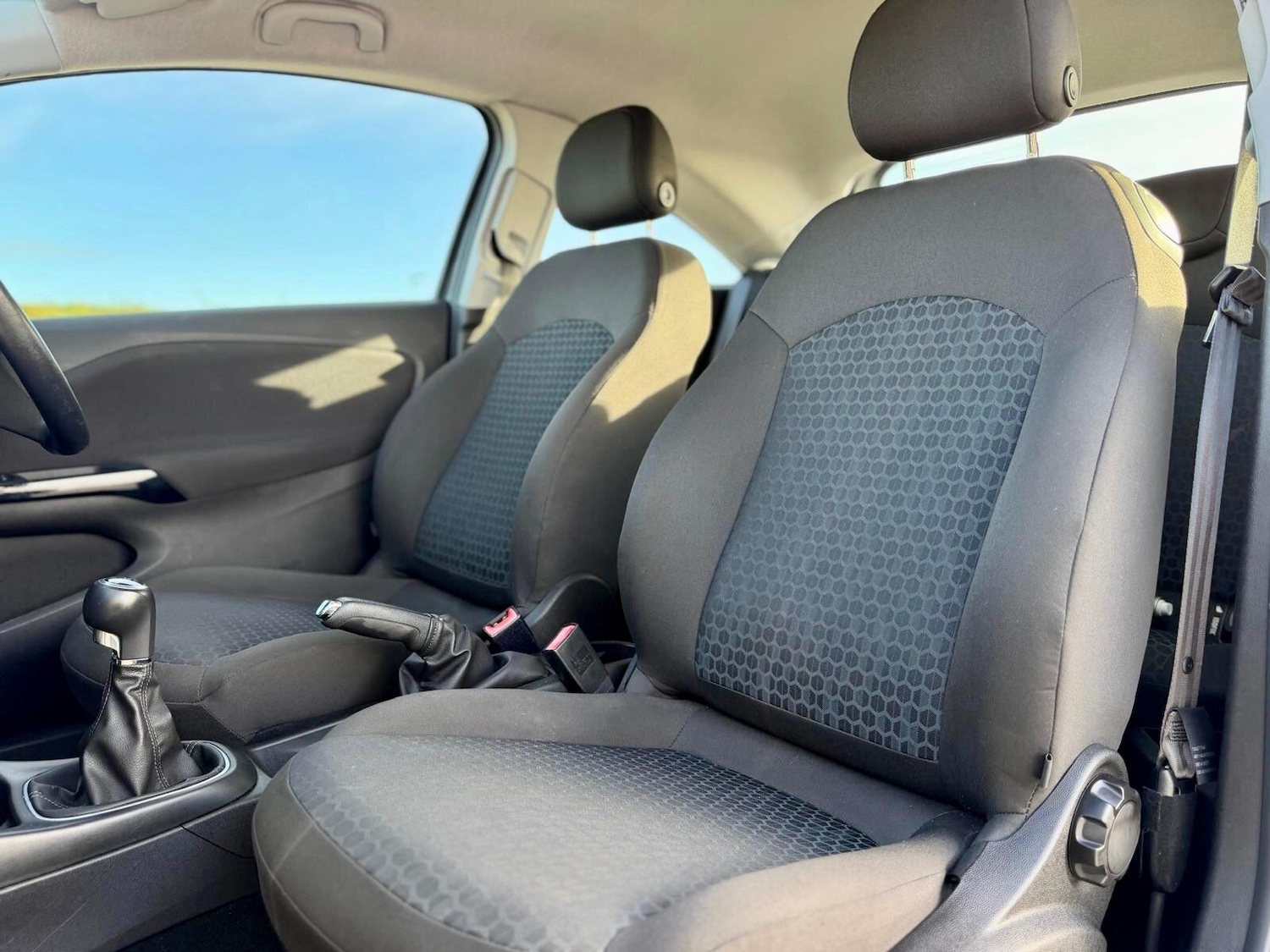 Used Vauxhall Corsa 2015 for sale - 77267684: Photo 64