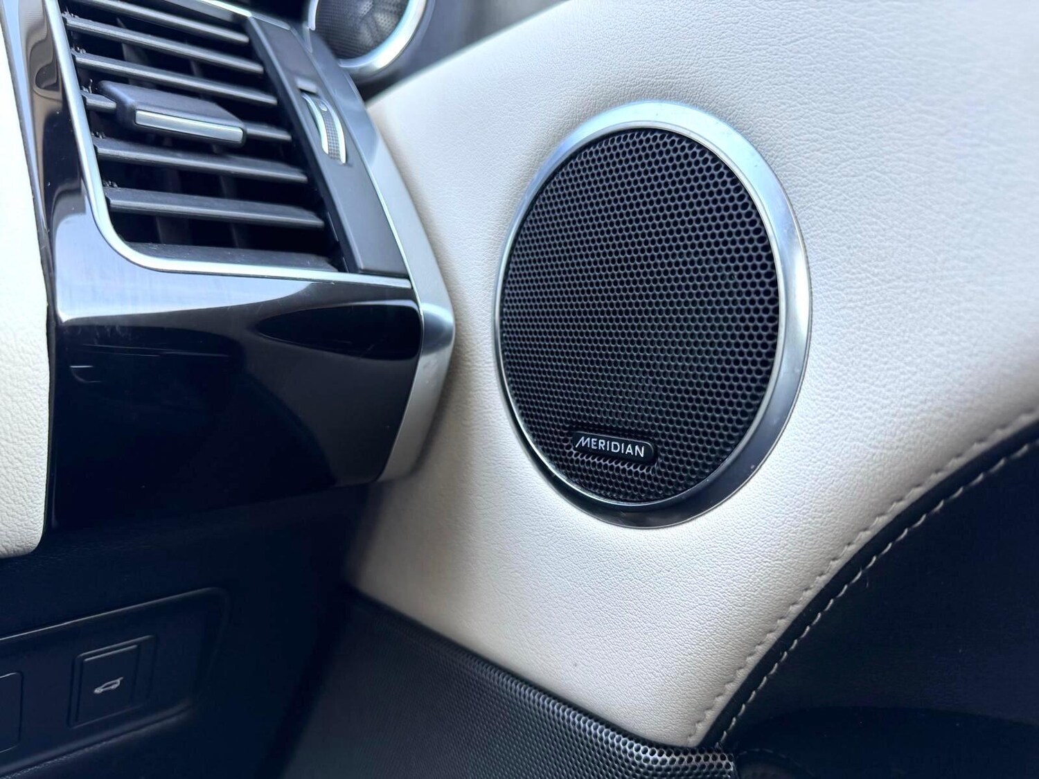 Used Land Rover Range Rover Sport for sale - 78127935: Photo 32