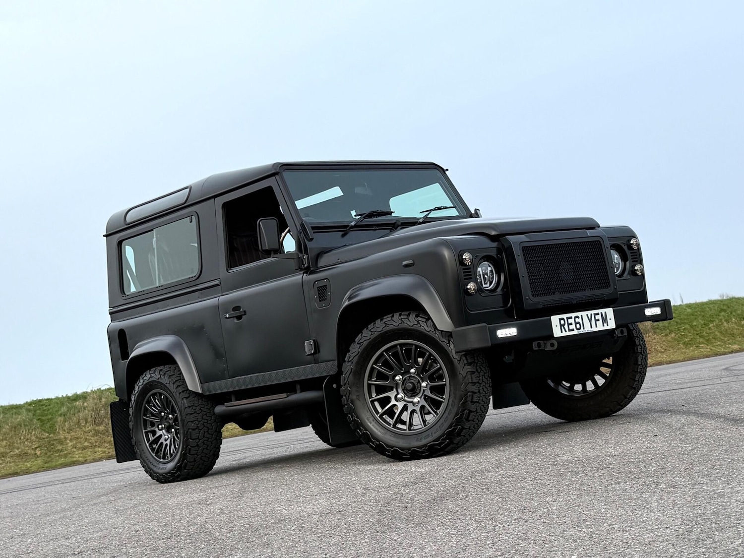 Used Land Rover Defender 2011 for sale - 77768338: Photo 24