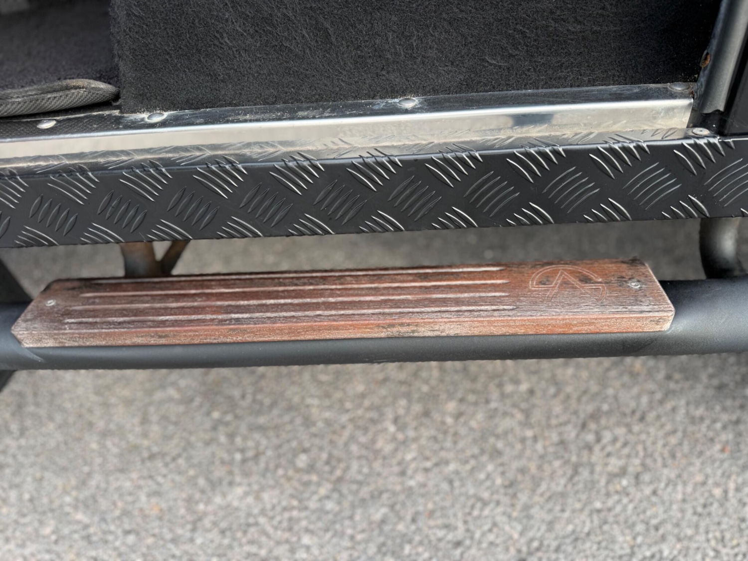 Used Land Rover Defender 2011 for sale - 77768338: Photo 55