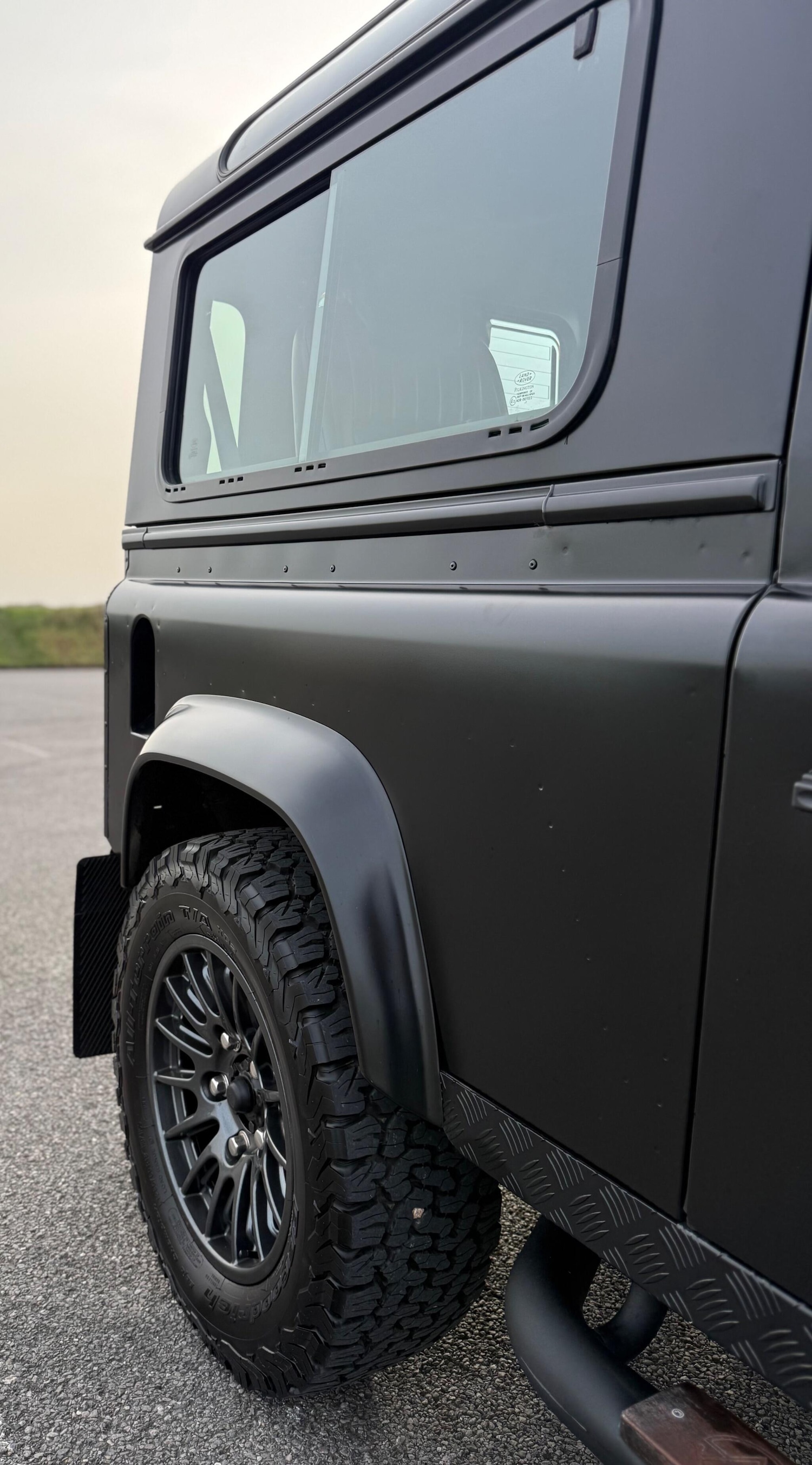 Used Land Rover Defender 2011 for sale - 77768338: Photo 64