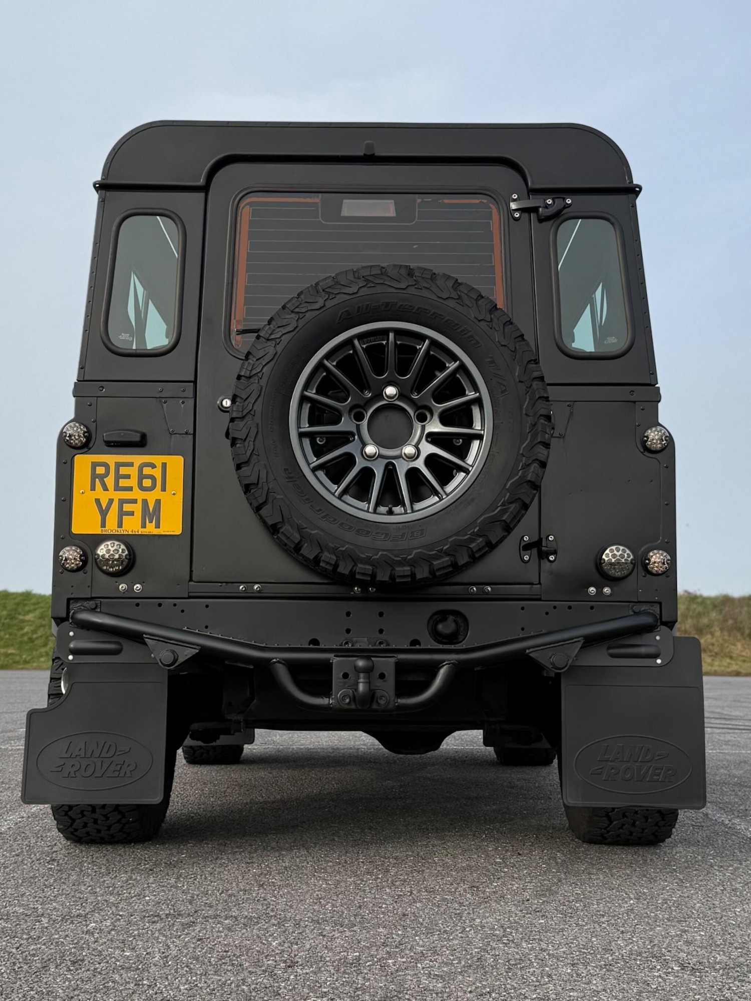Used Land Rover Defender 2011 for sale - 77768338: Photo 8