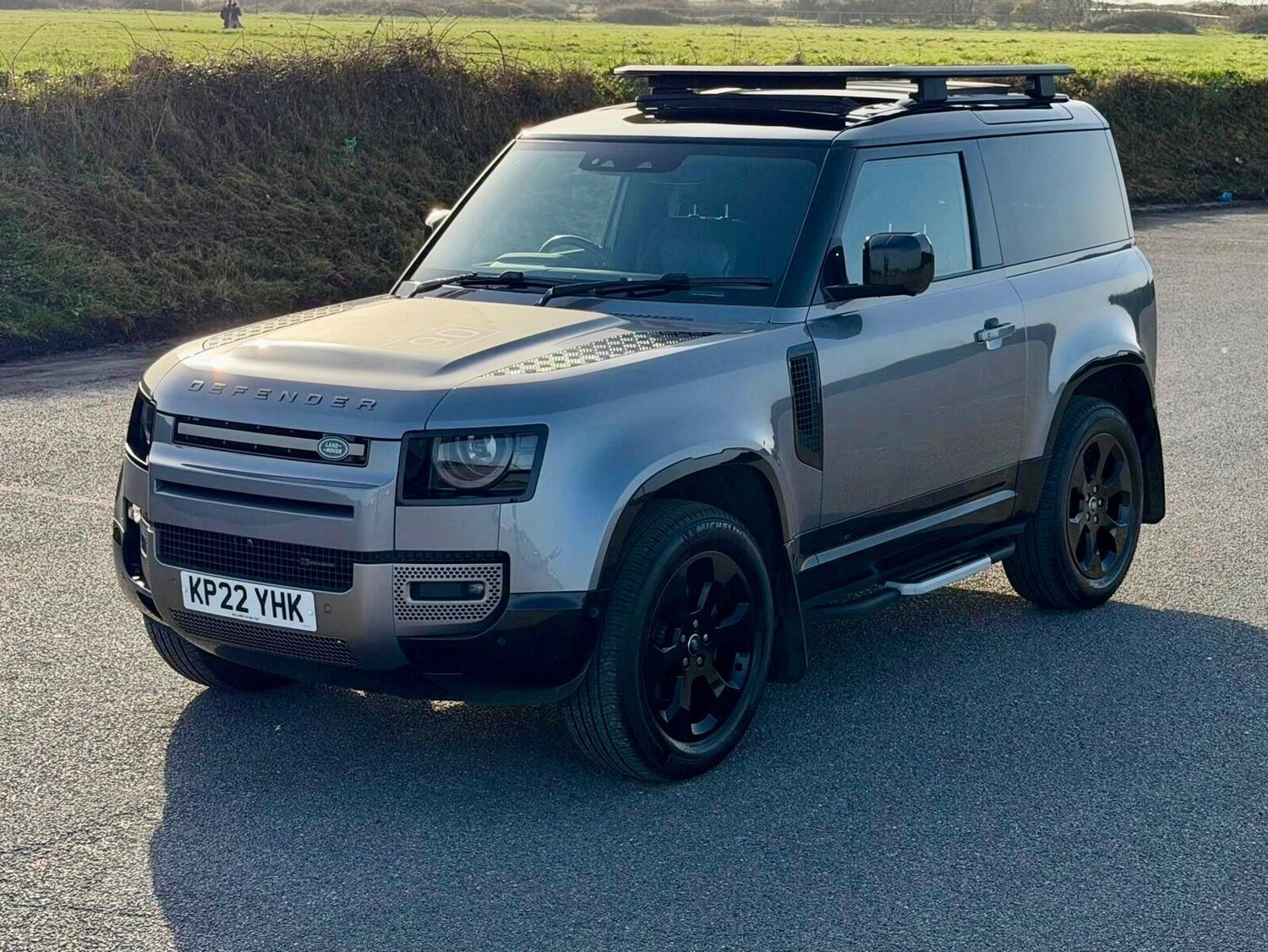 Used Land Rover Defender 90 for sale - 77670687: Photo 15