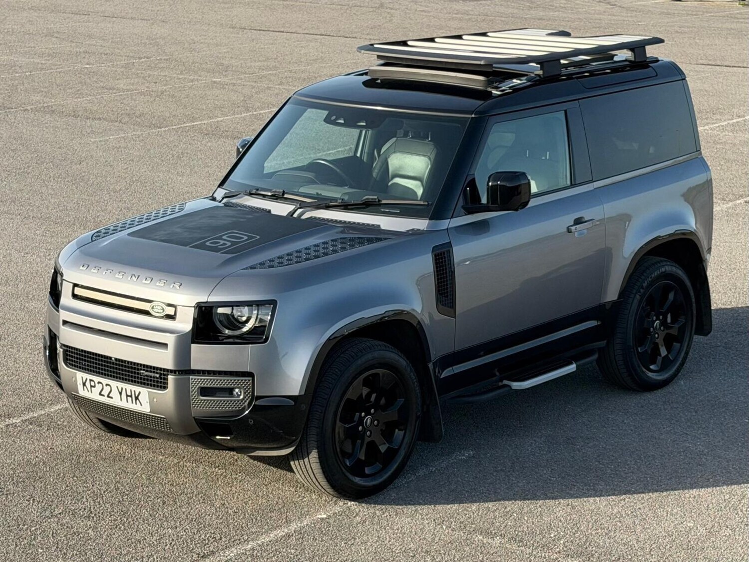 Used Land Rover Defender 90 for sale - 77670687: Photo 16