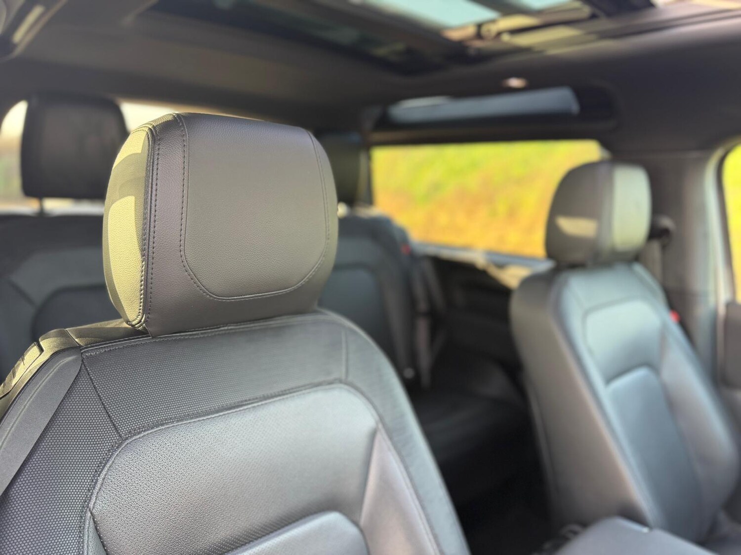 Used Land Rover Defender 90 for sale - 77670687: Photo 31