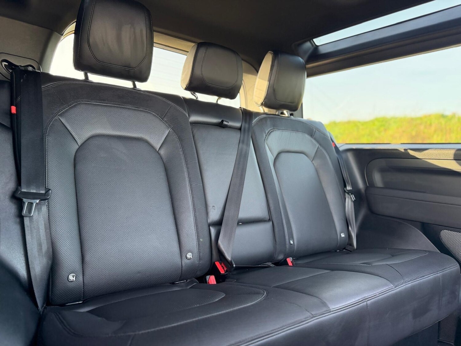 Used Land Rover Defender 90 for sale - 77670687: Photo 35