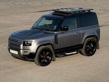 Used Land Rover Defender 90 2022 for sale - 77670687: Photo