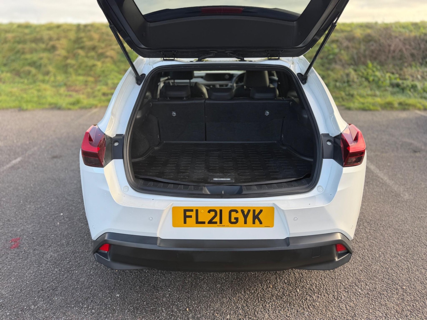 Used Lexus UX for sale - 77242464: Photo 20